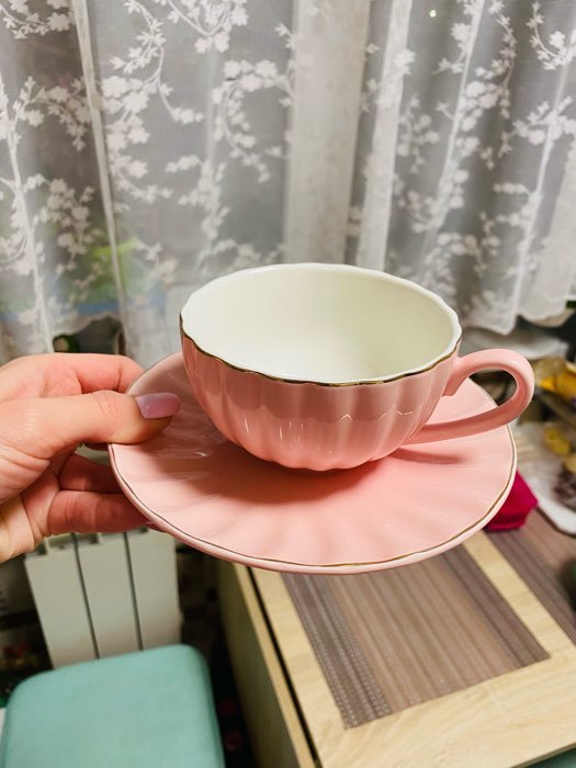 Фотография покупателя товара Чайная пара фарфоровая Доляна «Вивьен», 2 предмета: чашка 200 мл, блюдце d=15 см, цвет розовый - Фото 4