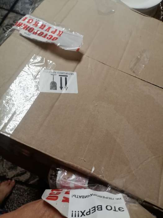 Фотография покупателя товара Вазон для цветов «Афина», 4.3 л, 41×34×41 см, гипс, белый, золотистый - Фото 4