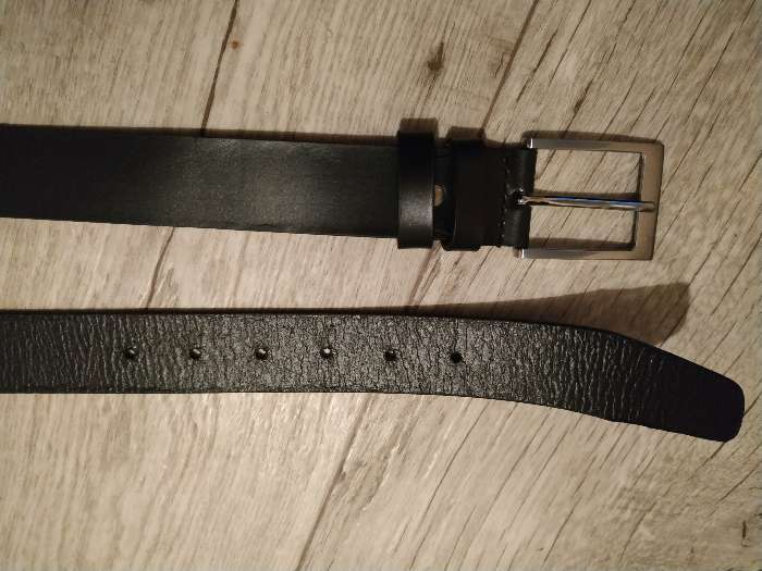 Фотография покупателя товара Ремень мужской, ширина 3.5 см, винт, пряжка металл, цвет чёрный - Фото 4