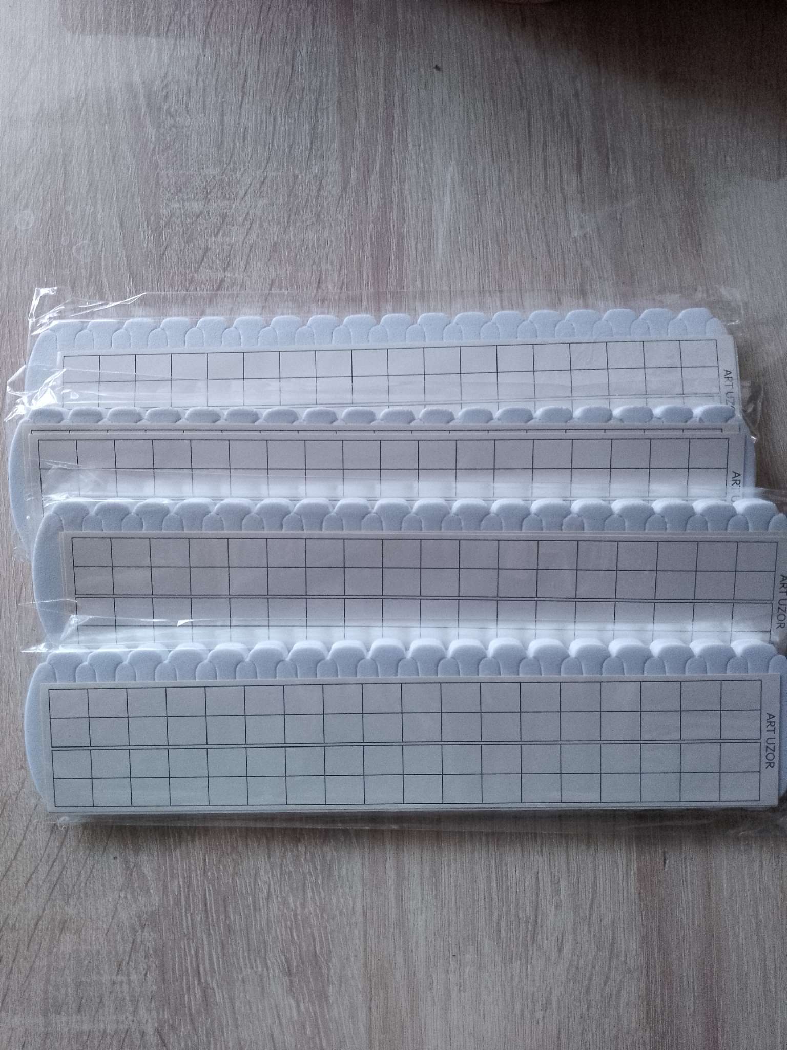 Фотография покупателя товара Органайзер для ниток мулине на 36 цветов, с наклейками, 27 см, белый - Фото 1