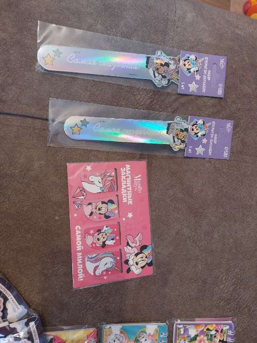 Фотография покупателя товара Закладки для книг, фигурные из картона, 5 шт. «Мечтай», Минни Маус - Фото 1