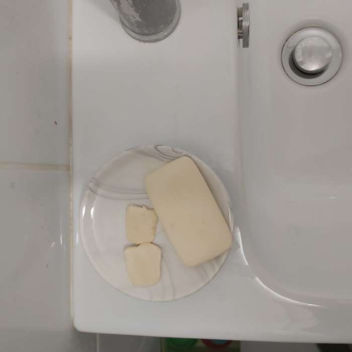 Фотография покупателя товара Мыльница керамическая «Розалин», бело-чёрная - Фото 1