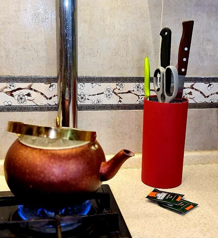 Фотография покупателя товара Подставка для ножей с наполнителем «Нео», 22×11 см, покрытие soft-touch, цвет красный - Фото 7