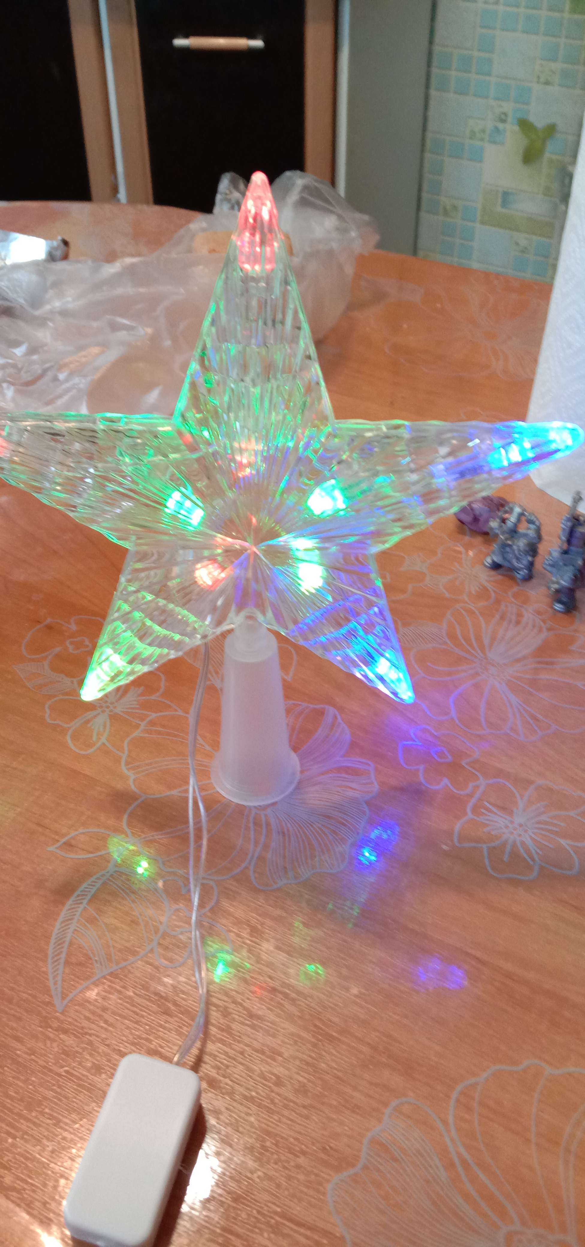 Фотография покупателя товара Светодиодная верхушка на ёлку «Звезда белая» 16 см, 10 LED, провод 2 метра, 220 В, свечение мульти - Фото 8