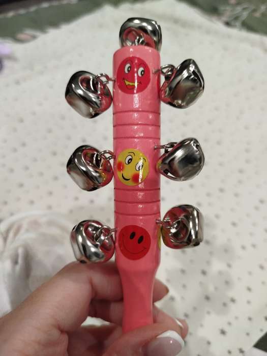 Фотография покупателя товара Погремушка с бубенцами «Смайлики», цвета МИКС - Фото 1