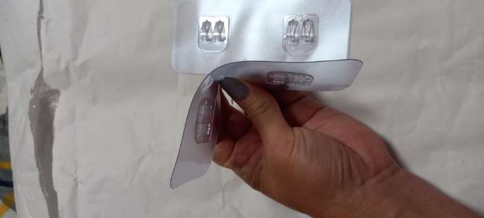 Фотография покупателя товара Крючки для полок самоклеящиеся двойные, 14×6 см, 2 шт., прозрачные - Фото 7