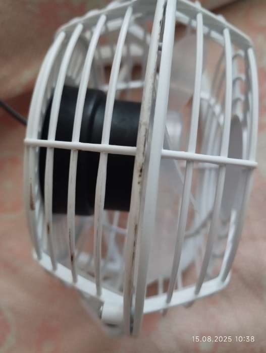 Фотография покупателя товара Вентилятор Luazon LOF-06, настольный, 2.5 Вт, 12 см, пластик, белый - Фото 5