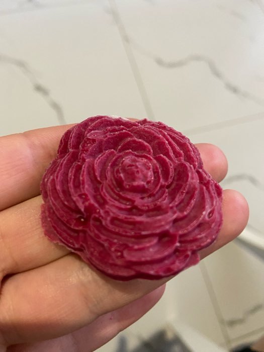 Фотография покупателя товара Молд «Прекрасная роза», силикон, 5,7×5,7×1,2 см, цвет МИКС - Фото 6