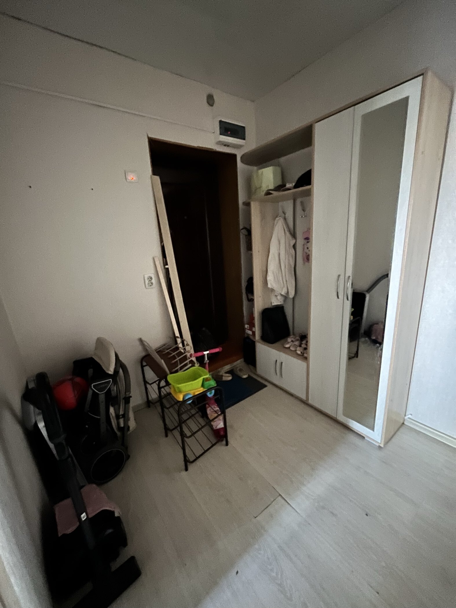 Фотография покупателя товара Прихожая «Клик Мебель. Есения - 1», с зеркалом, 2100×1500×360 мм, цвет дуб сонома/анкор светлый - Фото 1