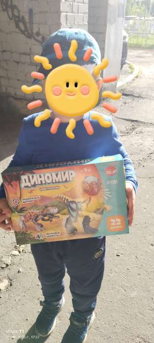 Фотография покупателя товара Конструктор «Диномир», 24 детали, велоцираптор и тираннозавр, звук - Фото 1