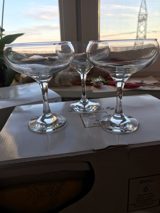 Фотография покупателя товара Набор стеклянных бокалов для шампанского Bistro, 260 мл, 6 шт - Фото 2