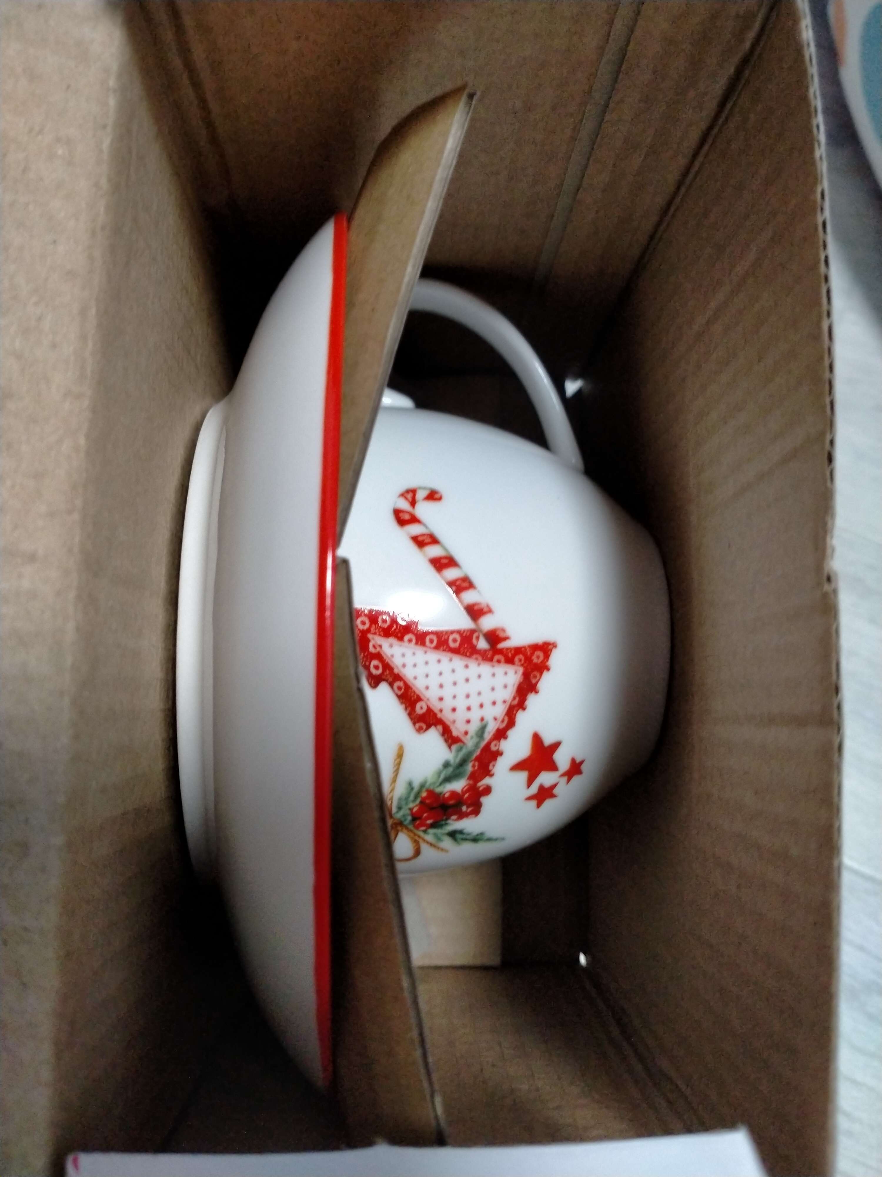Фотография покупателя товара Чайная пара фарфоровая Доляна «Счастливого Нового Года», 2 предмета: чашка 280 мл, блюдце d=15 см - Фото 8
