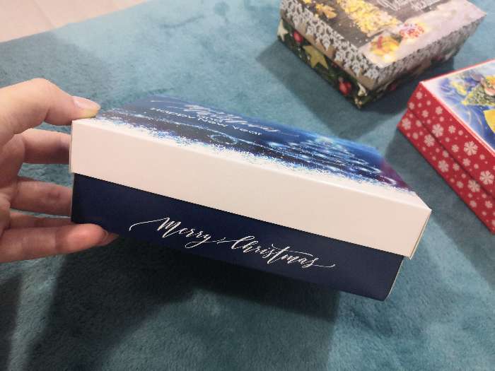 Фотография покупателя товара Подарочная коробка сборная "Рождественское волшебство", 16,5 х 12,5 х 5,2 см