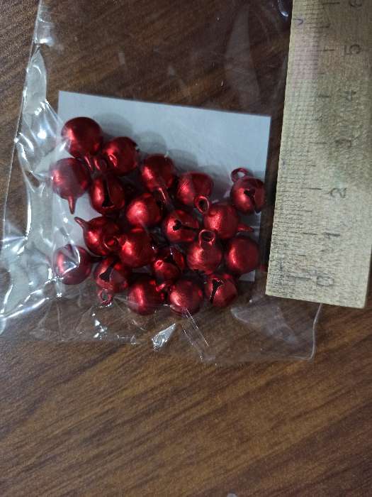 Фотография покупателя товара Бубенчики для рукоделия, набор 20 шт., размер 1 шт. — 1 см, цвет красный