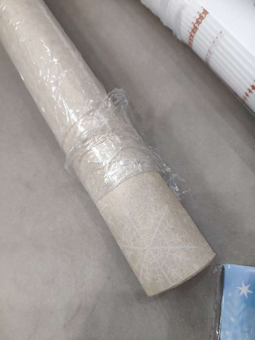 Фотография покупателя товара Бумага упаковочная крафтовая «Снегопад», 50 × 70 см
