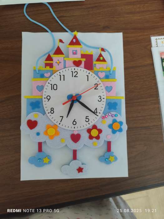 Фотография покупателя товара Детские настенные часы DIY «Зверюшки», сделай сам, плавный ход, 22×29 см, от батарейки АА - Фото 1