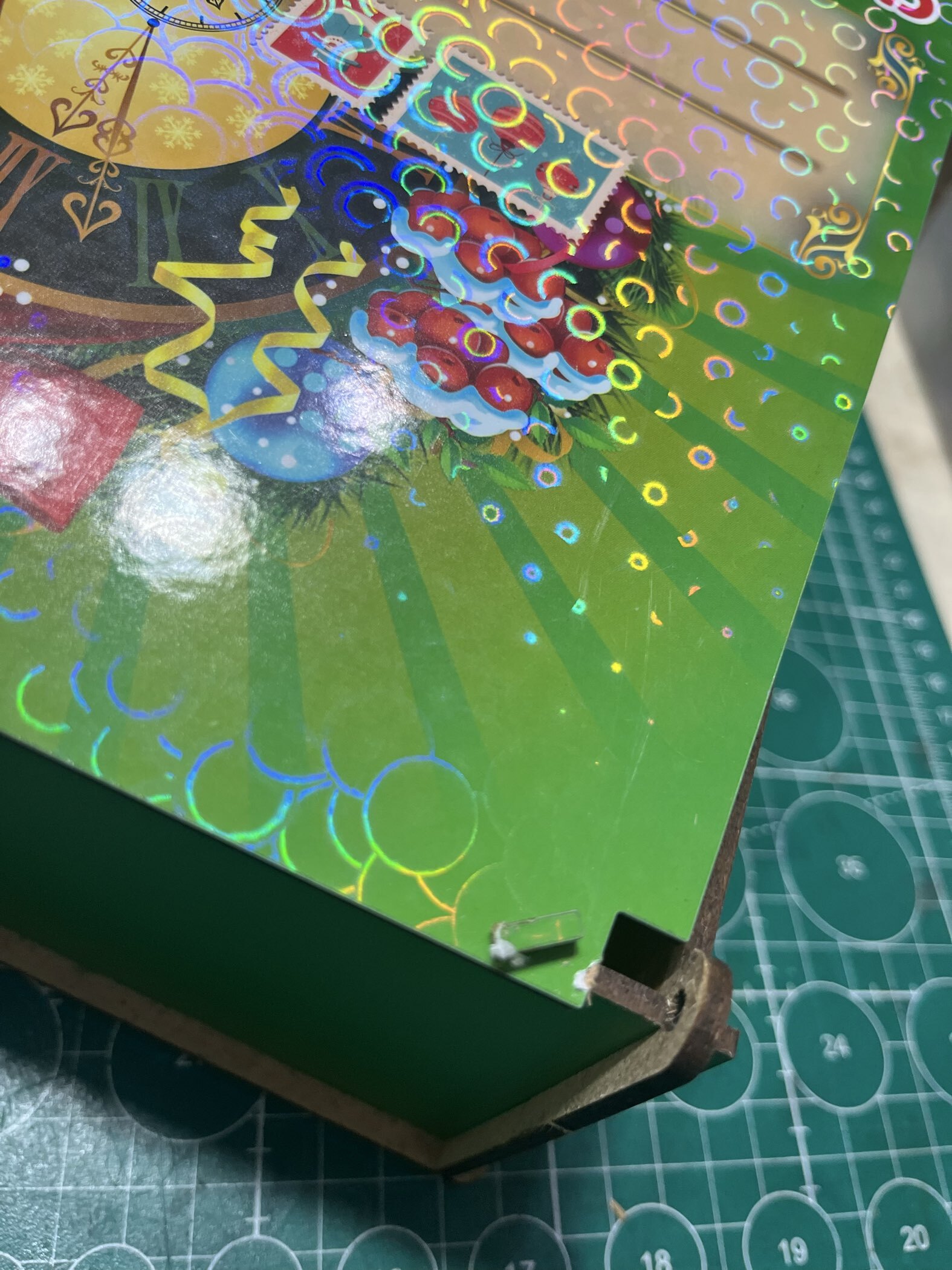 Фотография покупателя товара Коробка подарочная «Кобра. Счастливого нового года», упаковка для конфет, 18.5×18×10 см, зелёная - Фото 2