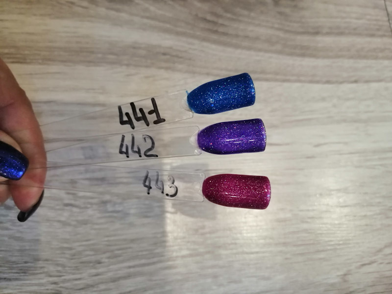 Фотография покупателя товара Гель-лак для ногтей, 5284-441, трёхфазный, LED/UV, 10мл, цвет 5284-441 небесно-синий блёстки