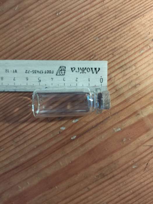 Фотография покупателя товара Баночка для хранения с пробкой, стекло, для творчества и декора, набор 5 шт., 14 мл, 6×2.2×2.2 см - Фото 3