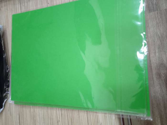 Фотография покупателя товара Цветной картон тонированный, А4, 16 листов, 16 цветов, немелованный, двусторонний, в пакете, 180 г/м², «Щенячий патруль» - Фото 3