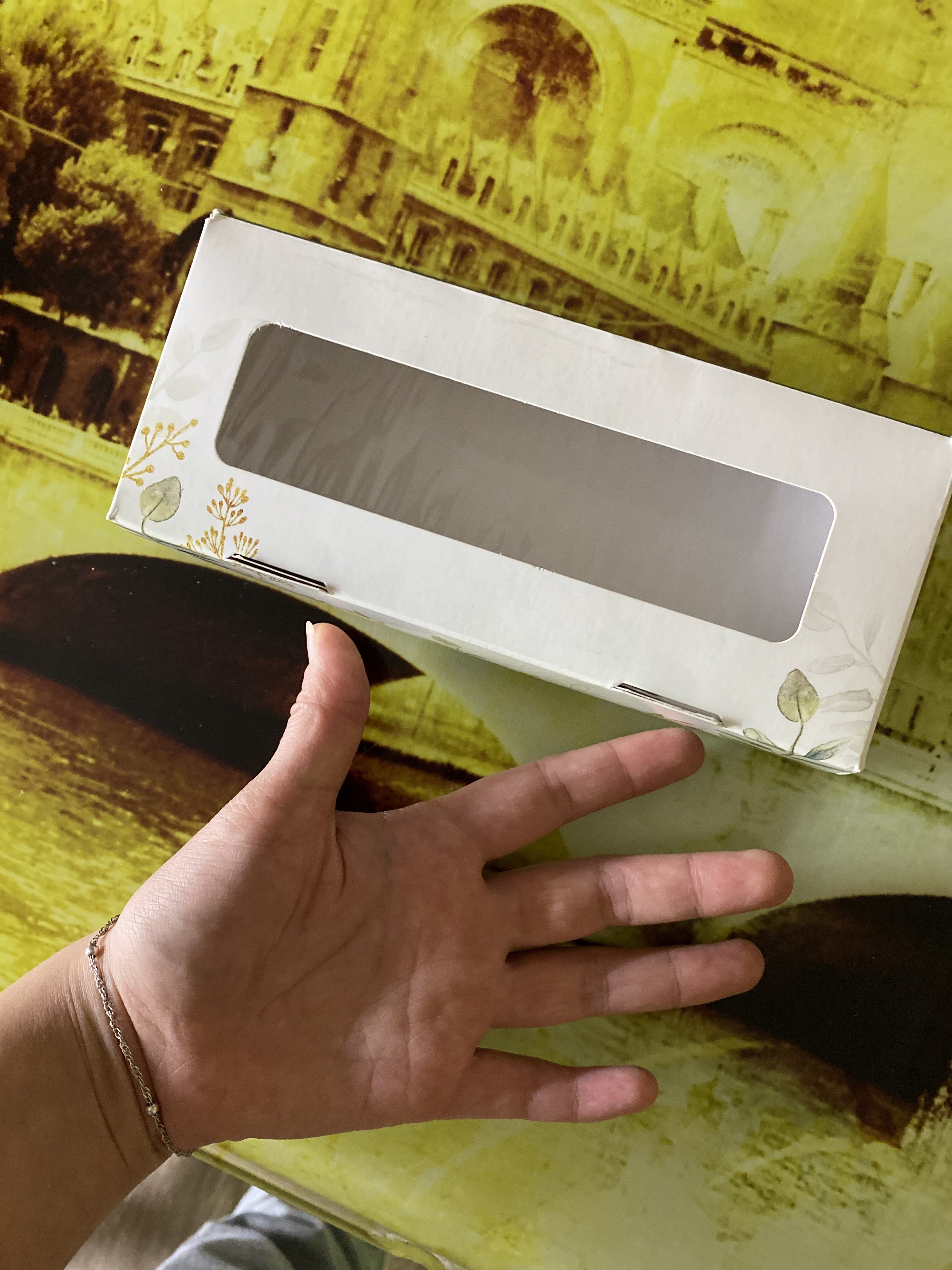 Фотография покупателя товара Кондитерская упаковка, коробка с ламинацией «Nature», 17 х 7 х 4 см - Фото 3