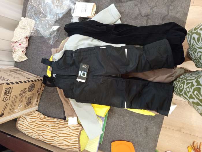 Фотография покупателя товара Полукомбинезон утеплённый для мальчиков, цвет чёрный, рост 116 см - Фото 1