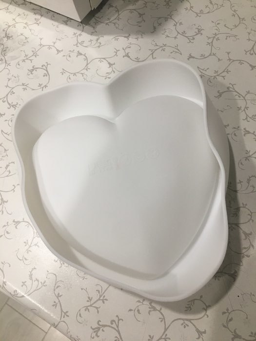 Фотография покупателя товара Форма для выпечки и муссовых десертов KONFINETTA «Сердце», силикон, 26×26×6 см, цвет белый
