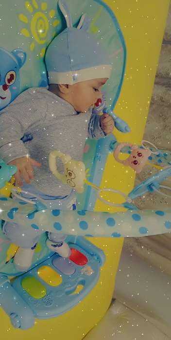 Фотография покупателя товара Развивающий музыкальный коврик «Малыш», пианино, 4 игрушки, зеркало, размер 110×83 см - Фото 2