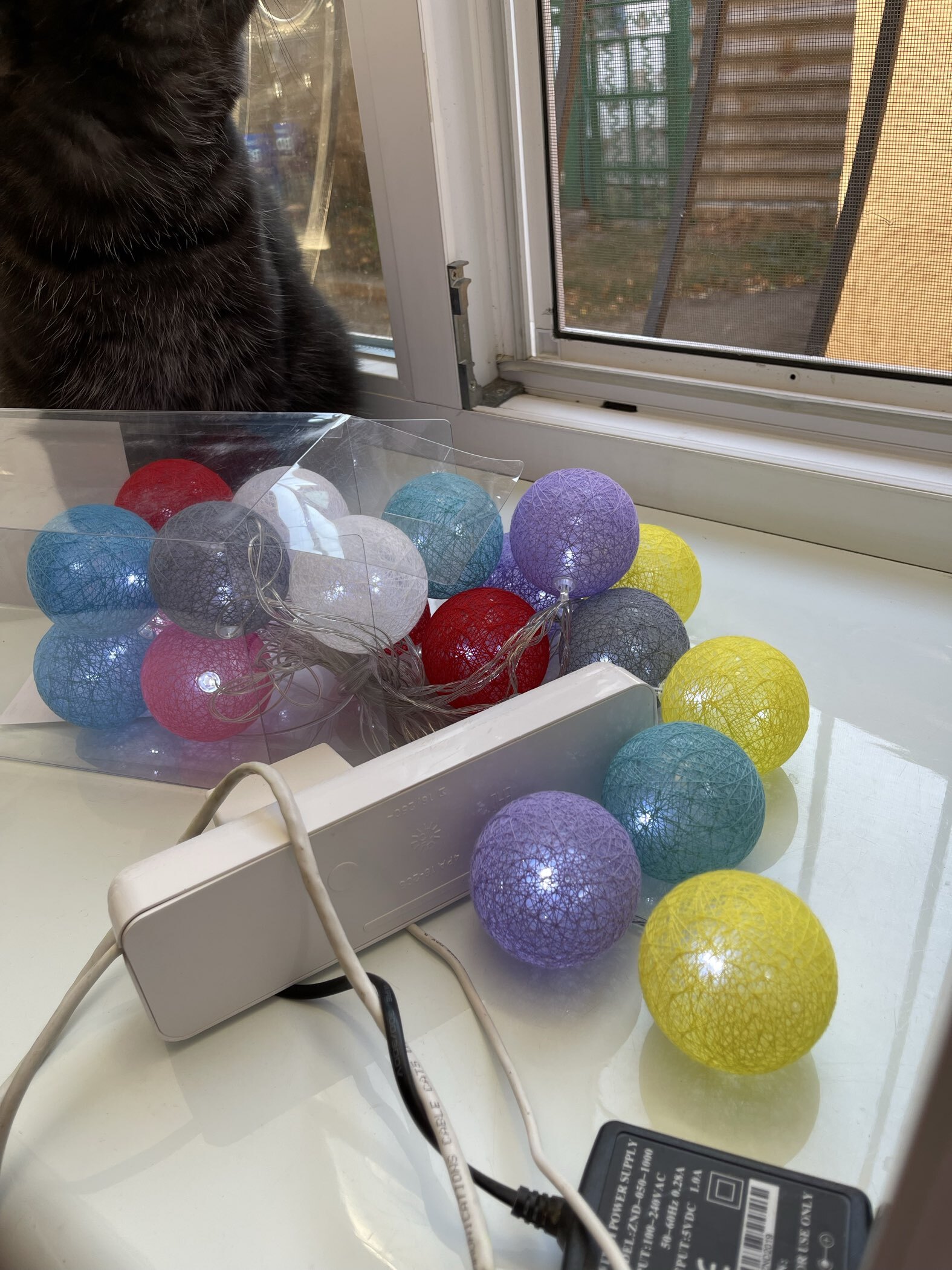 Фотография покупателя товара Гирлянда - нить, 5 м с насадками «Клубки летние», IP20, прозрачная нить, 20 LED, свечение тёплое белое, 220 В - Фото 4