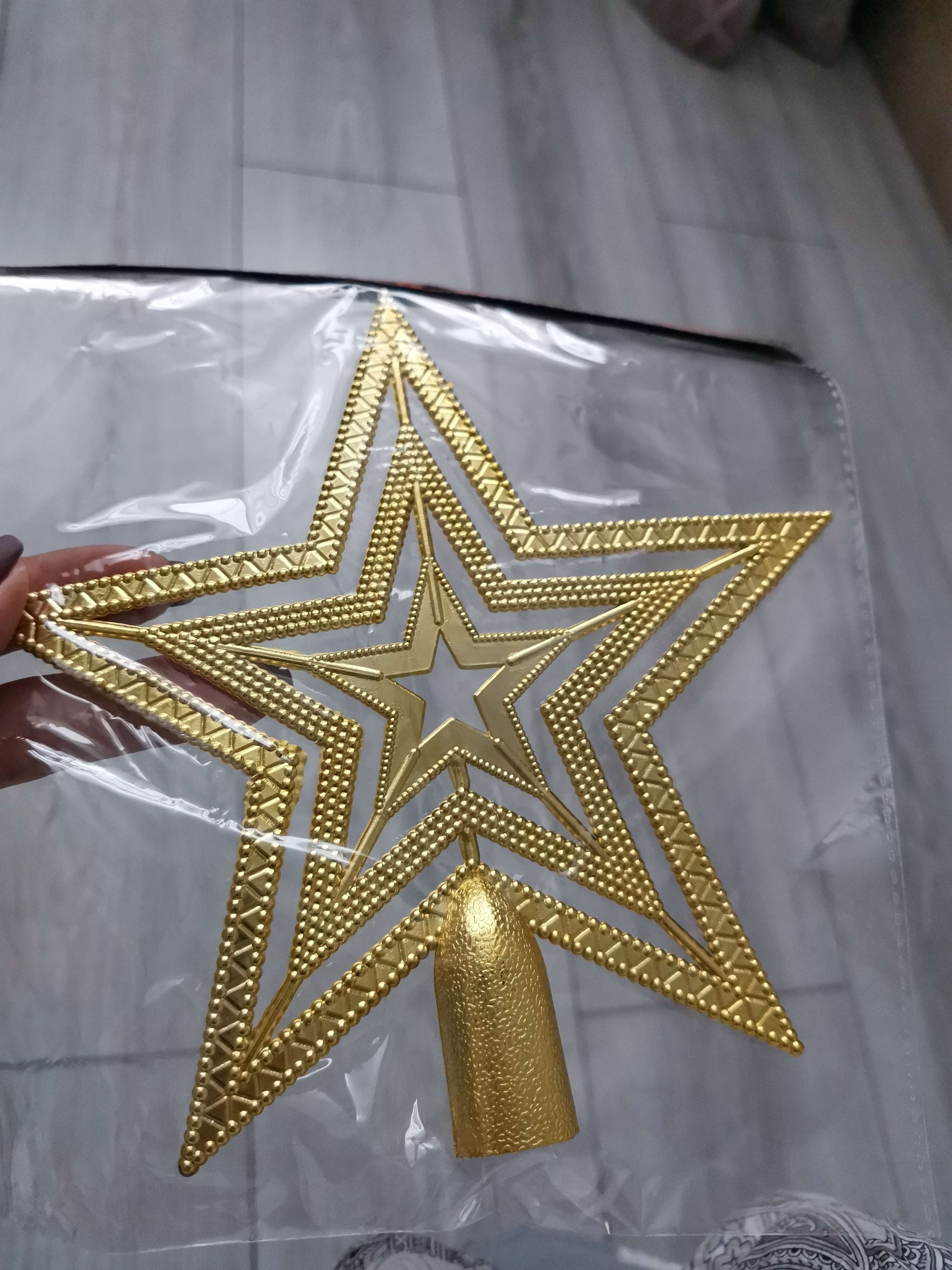 Фотография покупателя товара Наконечник "Звезда" конфетти, 18,5х18,3 см, золото - Фото 2