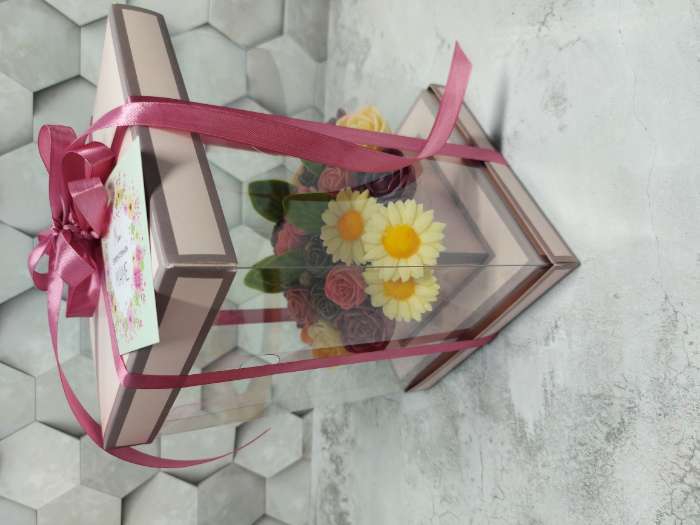 Фотография покупателя товара Коробка подарочная для цветов с вазой и PVC окнами складная, упаковка, «Вдохновение», 16 х 23 х 16 см - Фото 17