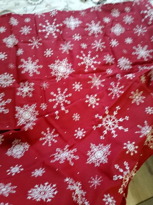 Фотография покупателя товара Скатерть новогодняя Доляна Белые снежинки 220х149 см, 100% хлопок, 164 г/м2 - Фото 2