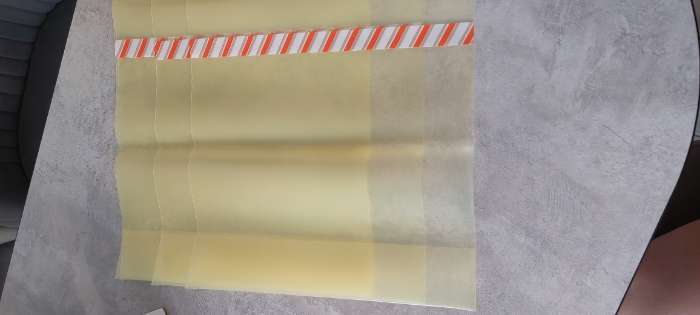 Фотография покупателя товара Набор обложек ПЭ 5 штук, 300×500 мм, 140 мкм, для учебников формата А4, универсальная, с закладкой, МИКС - Фото 3