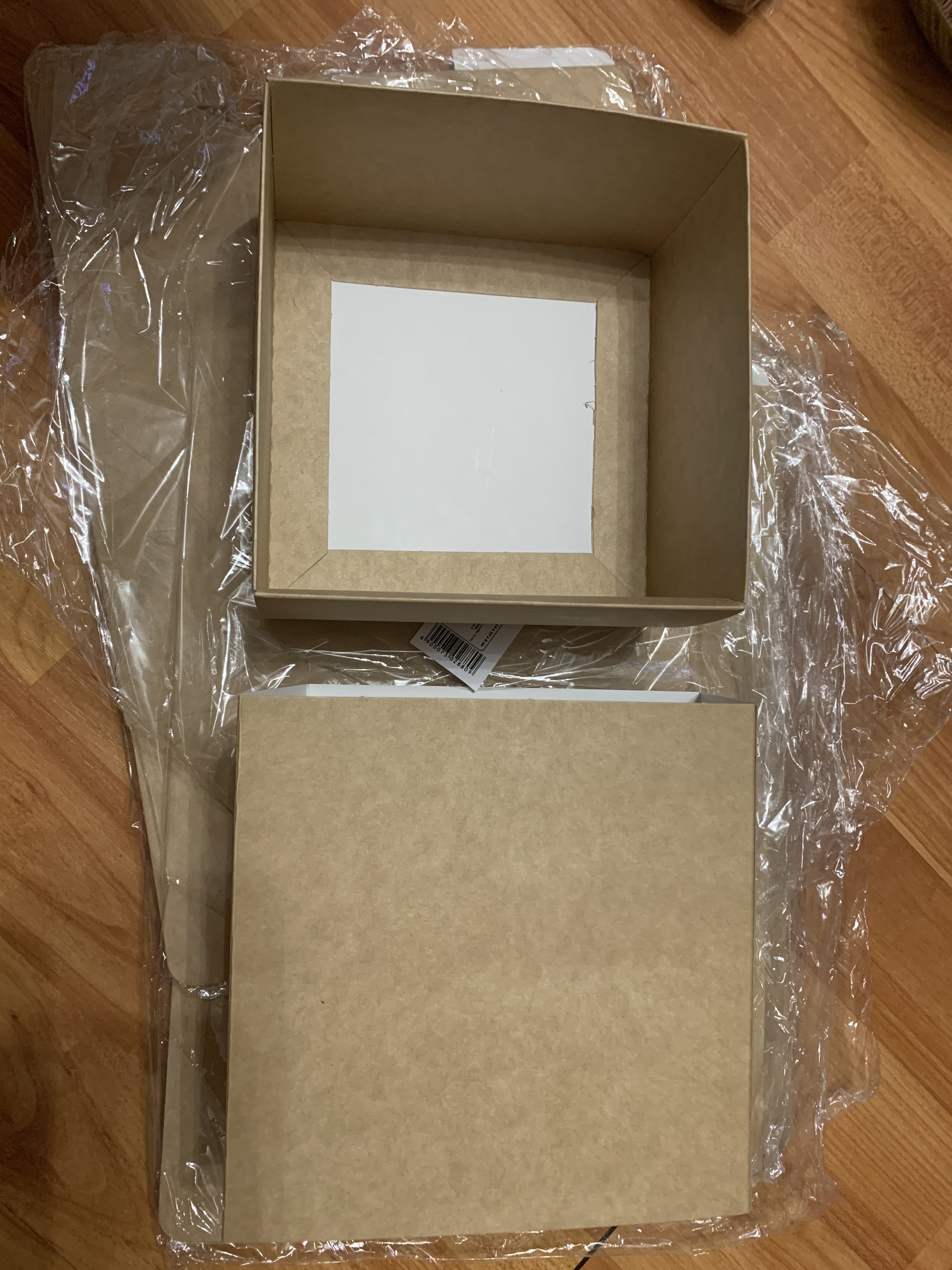 Фотография покупателя товара Коробка подарочная складная крафтовая, упаковка, 14 х 14 х 8 см