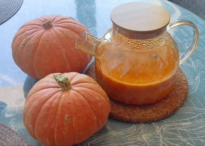 Фотография покупателя товара Чайник заварочный стеклянный BellaTenero «Круиз», 1 л, с бамбуковой крышкой и металлическим фильтром, цвет золотой - Фото 1