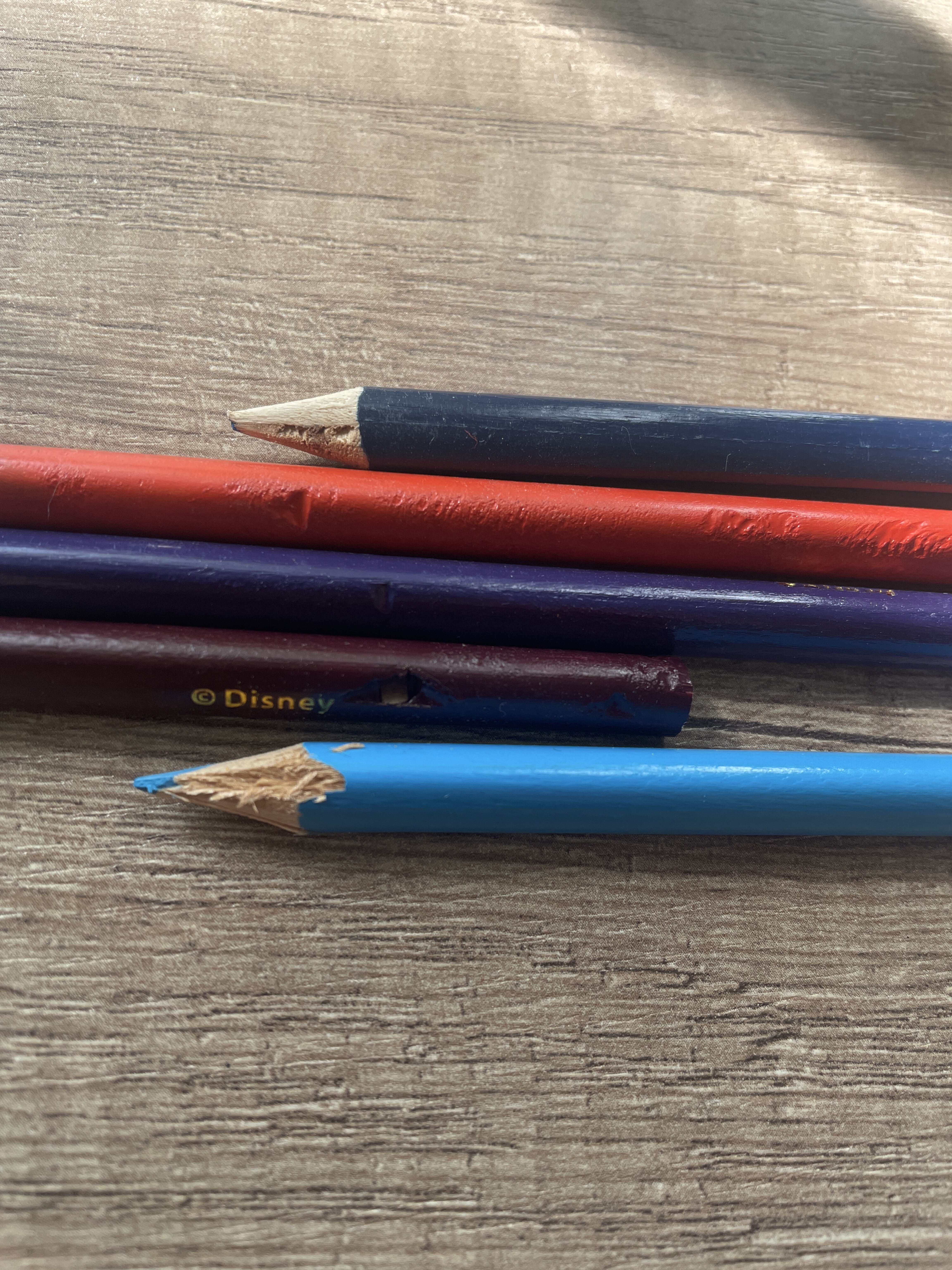 Фотография покупателя товара Цветные карандаши 24 цвета, «Холодное сердце» - Фото 1