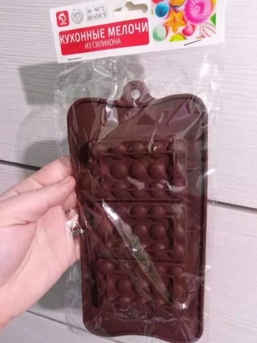 Фотография покупателя товара Форма для шоколада Доляна «Мини-шоколадки», силикон, 22×11×1 см, 3 ячейки, цвет коричневый