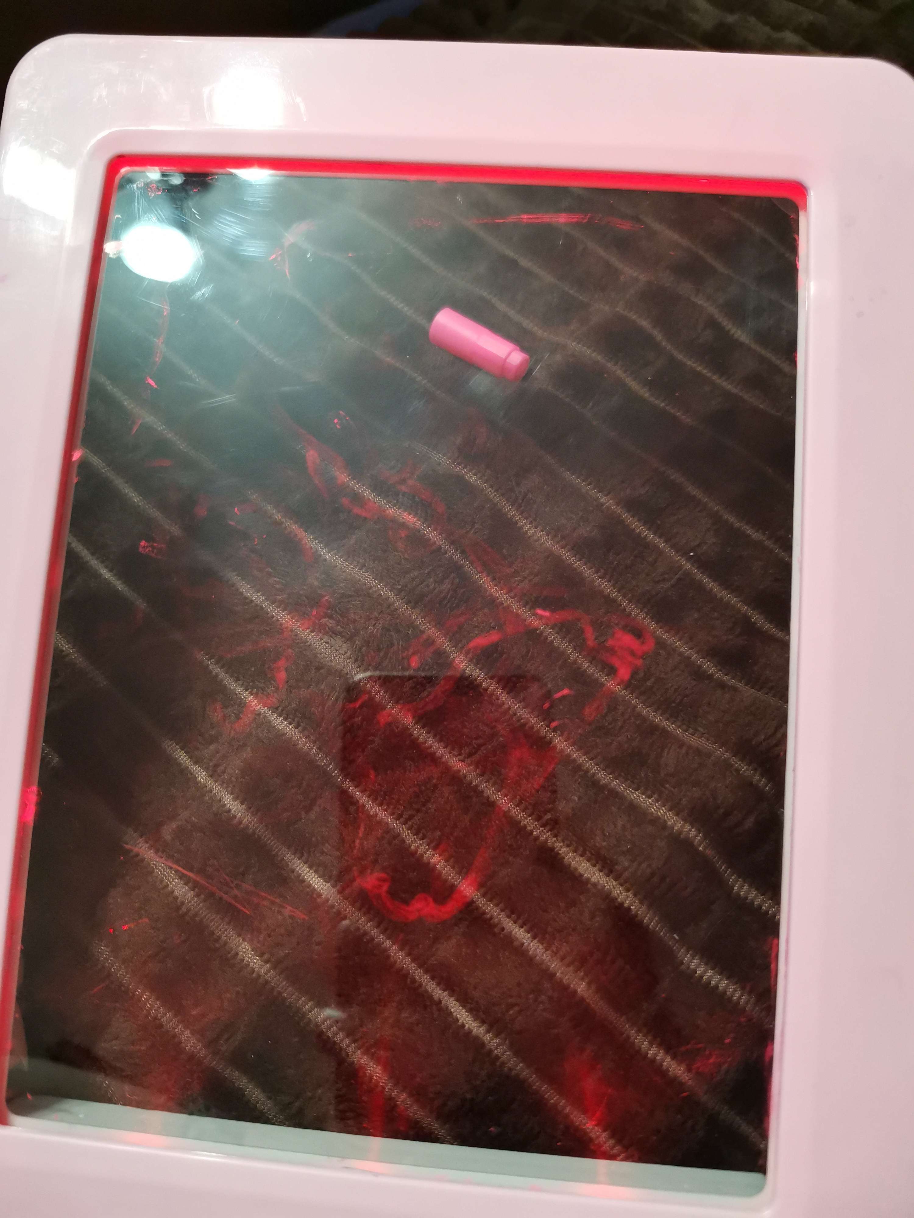 Фотография покупателя товара 3D-планшет для рисования неоновыми маркерами «Мир волшебства», световые эффекты, с карточками