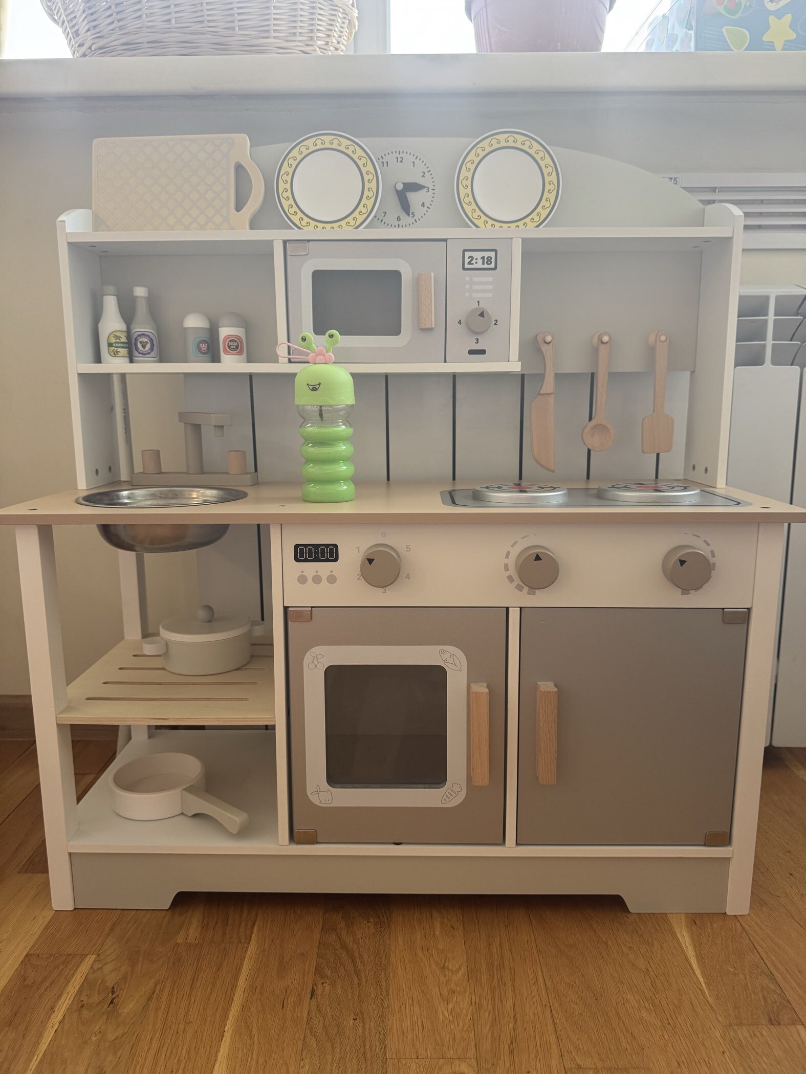 Фотография покупателя товара Кухня детская игровая, 68×26×72 см, деревянная - Фото 1