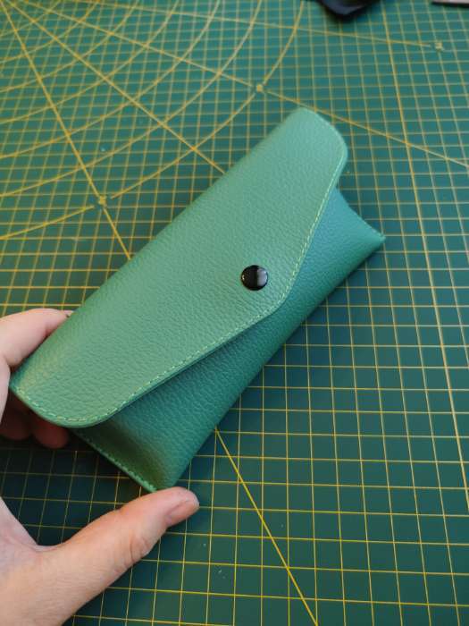 Фотография покупателя товара Футляр для очков на кнопке, однотонный, размер 17×4×7 см, голубой - Фото 1