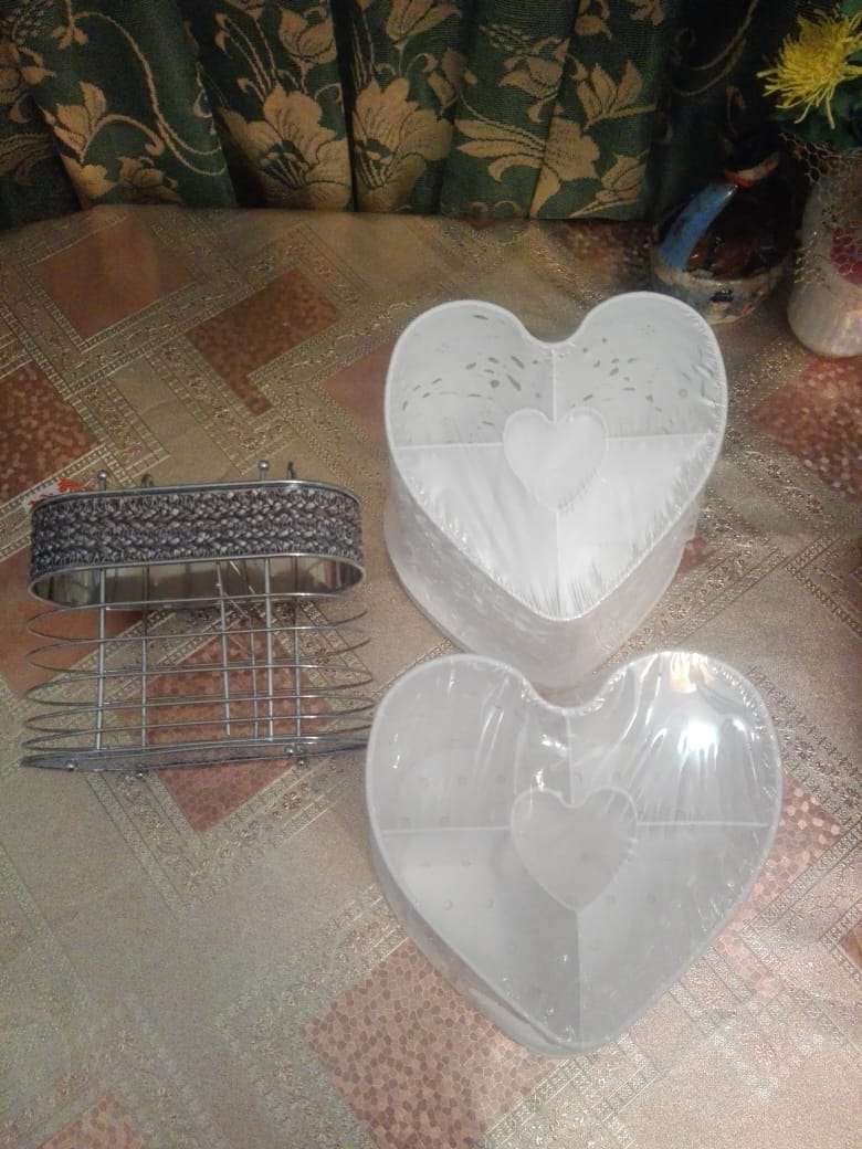 Фотография покупателя товара Подставка под столовые приборы «Сердце», 17×18,5×15,5 см, цвет белый - Фото 4