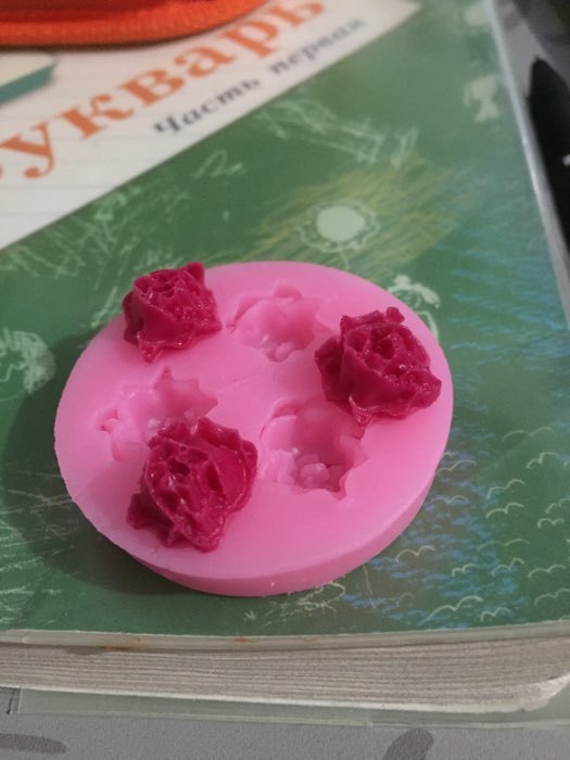 Фотография покупателя товара Молд Доляна «Три малых розы», силикон, 4,5 см, цвет розовый