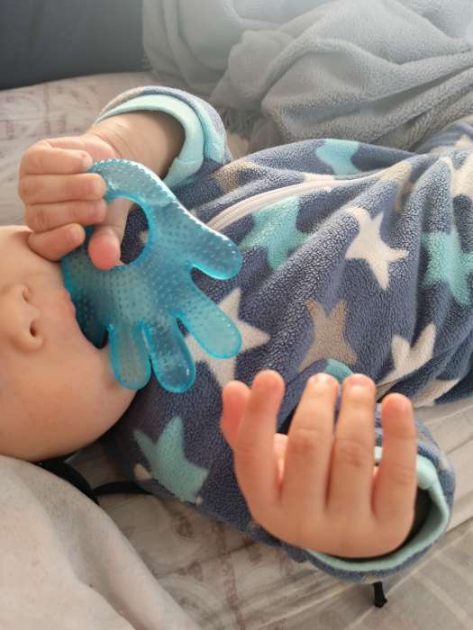 Фотография покупателя товара Прорезыватель охлаждающий с водой «Ладошка», голубой, Крошка Я - Фото 1