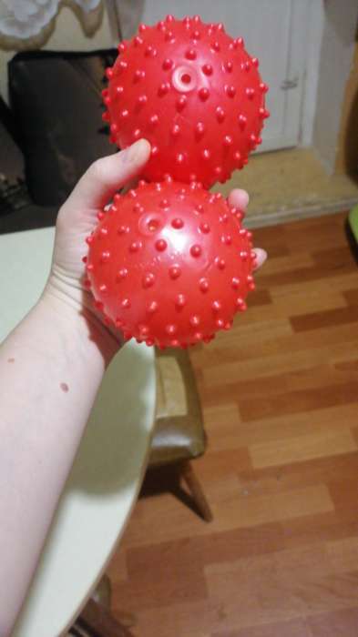 Фотография покупателя товара Мяч массажный, d=10 см, 22 г, цвета МИКС - Фото 1