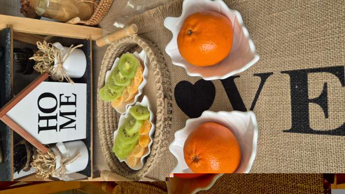 Фотография покупателя товара Соусник «Лиственник», 14×10×3 см, керамика, белый - Фото 2