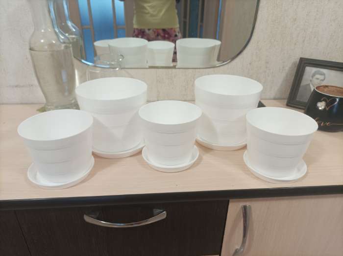 Фотография покупателя товара Горшок для цветов с поддоном «ПластоС. Классик», 1.4 л, пластиковый, белый - Фото 2