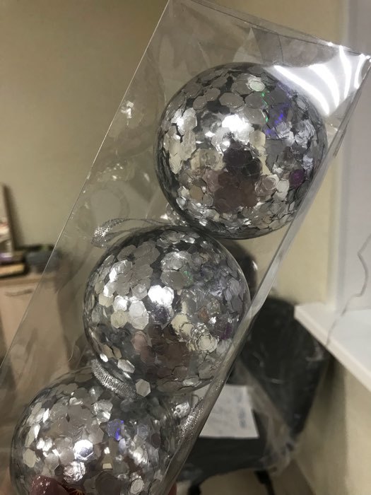 Фотография покупателя товара Набор шаров пластик d-8 см, 3 шт "Праздничное настроение круги" серебро