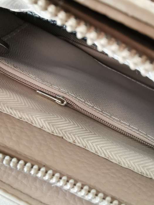 Фотография покупателя товара Сумка женская мессенджер TEXTURA на клапане, 24×7×16 см, молочная - Фото 3