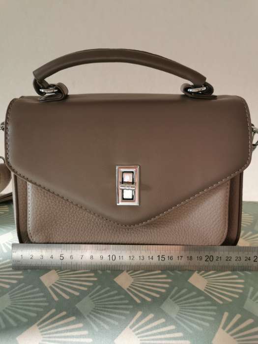 Фотография покупателя товара Сумка женская мессенджер TEXTURA на клапане, 24×7×16 см, молочная - Фото 7