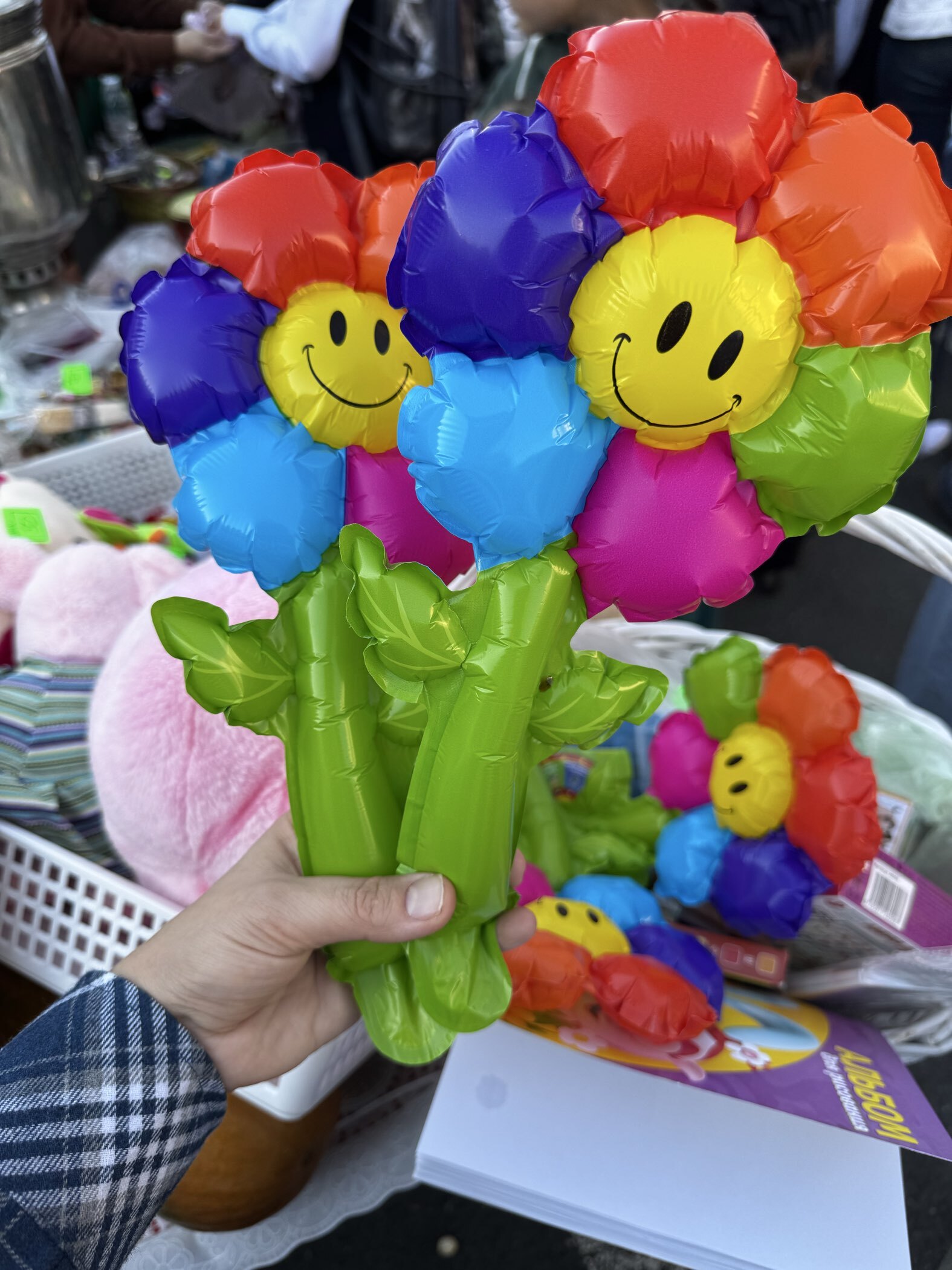 Фотография покупателя товара Воздушный шар полимерный 16" «Цветик семицветик со стебельком» - Фото 1